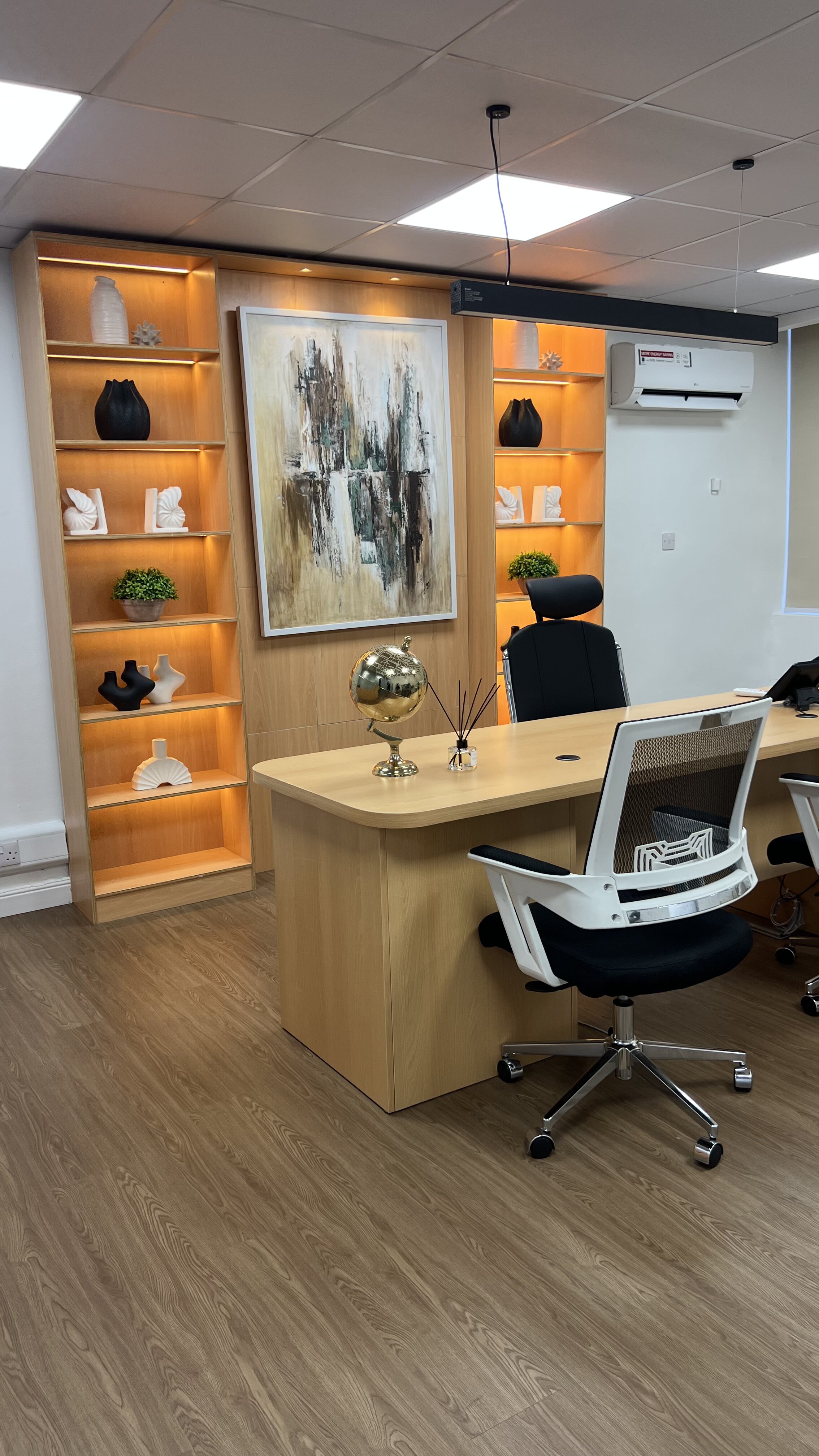 Finished office interior by Elixir Lotanna